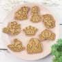 8 броя пластмасови резци с печат принцеса корона резец бисквитки фондан декорация , снимка 3