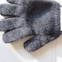 Машинно плетени дамски вълнени ръкавици с пет пръста, снимка 2 - Ръкавици - 43481865