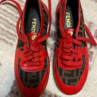 Дамски обувки Fendi, снимка 1 - Дамски ежедневни обувки - 40051157