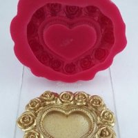 Голямо сърце от рози силиконов молд форма рамка фондан шоколад гипс, снимка 1 - Форми - 37600111