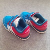 Детски маратонки Adidas, снимка 3 - Детски маратонки - 37986365