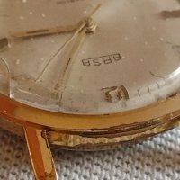 Стар механичен часовник BASA INCABLOC SWISS ANTI-MAGNETIC с позлатена рамка 41969, снимка 5 - Други ценни предмети - 43905317