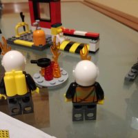 Конструктор Лего - LEGO Fire 10685 - Fire Suitcase, снимка 8 - Конструктори - 43467484