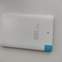 Elari PowerCard 2500 mAh бяла, снимка 2 - Външни батерии - 34841402