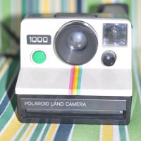 Фотоапарат за моментални снимки Polaroid 1000, снимка 1 - Фотоапарати - 43046424