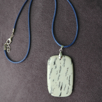 Висулка яспис, естествен камък, нова, собствен модел, снимка 3 - Колиета, медальони, синджири - 44900915