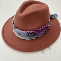 Дамска шапка федора , снимка 1 - Шапки - 40098875