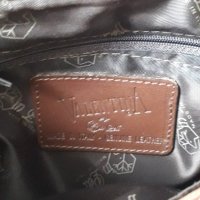 Италианска кожена чанта през рамо от естествена кожа Valentina, снимка 12 - Арт сувенири - 32664384