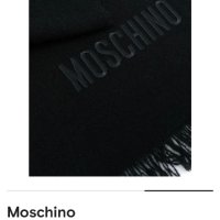 Скъп марков шал MOSCHINO Италия, снимка 6 - Шалове - 44133289