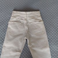 Дамски панталон с висока талия и права кройка р-р 32 на 34, снимка 5 - Панталони - 40308894