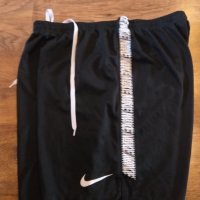 Nike Football shorts - мъжки футболни шорти С, снимка 6 - Спортни дрехи, екипи - 44052307