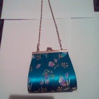 Малка синя чантичка, снимка 2 - Чанти - 34443930