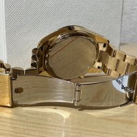 Нов часовник Michael Kors, снимка 5 - Дамски - 43839026