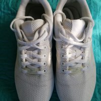 Adidas Tursion оригинални маратонки, снимка 5 - Маратонки - 38271709