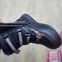 Обувки, снимка 3 - Дамски ежедневни обувки - 42980043