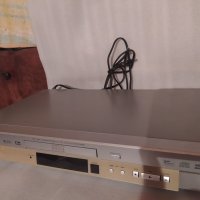 ДВД dvd player United dvd 3052, снимка 8 - Плейъри, домашно кино, прожектори - 35230070