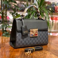 Дамска чанта Gucci Реплика ААА+, снимка 1 - Чанти - 34568659