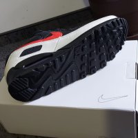 Оригинални маратонки чисто нови Nike Air Max 90 - размер 42.5, снимка 6 - Маратонки - 43411296