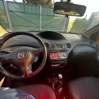 Toyota Yaris, снимка 8 - Автомобили и джипове - 44863867