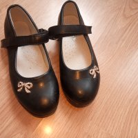 Обувки за момиче -черни и бели, снимка 3 - Бебешки обувки - 37923709