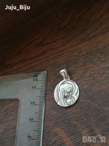 Сребърен медальон Св. Богородица, снимка 1