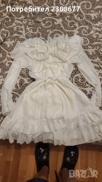 Бяла рокля, снимка 1