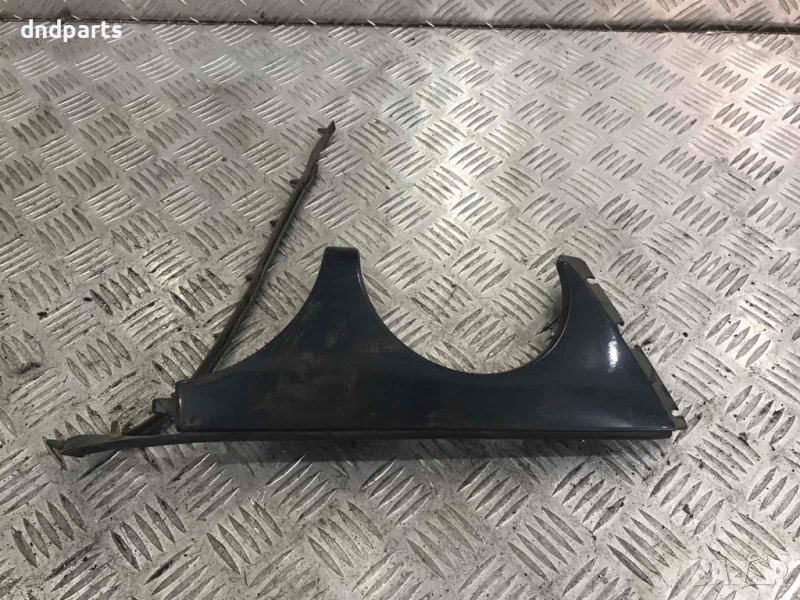 Лайсна под фар Mercedes,E-Class,W210,2000г., снимка 1