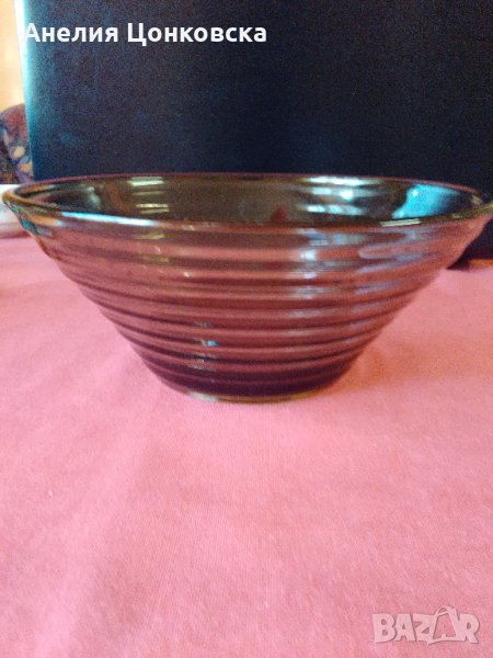 Антикварна купа цветно стъкло на 70 г., снимка 1