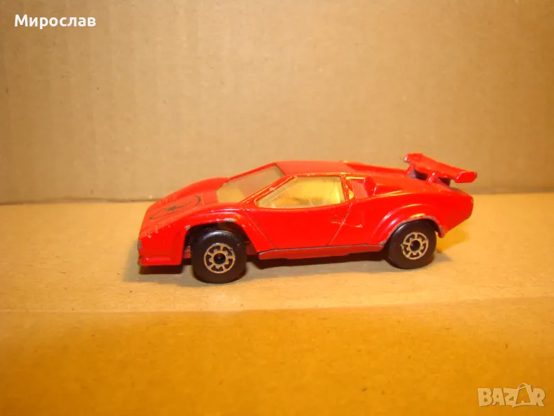 1:56 MATCHBOX LAMBORCHINI COUNTACH МОДЕЛ КОЛИЧКА ИГРАЧКА, снимка 1