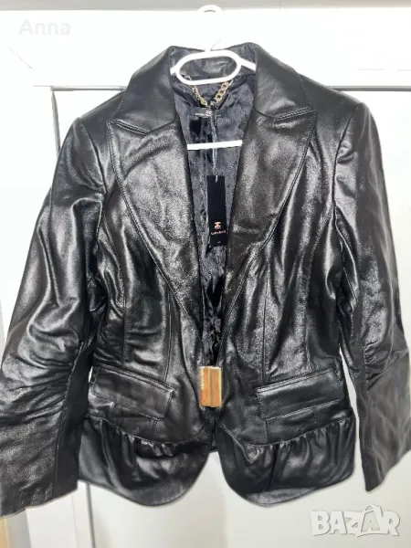 Стилно дамско яке Elisabetta Franchi – Черна еко кожа, елегантен силует, снимка 1