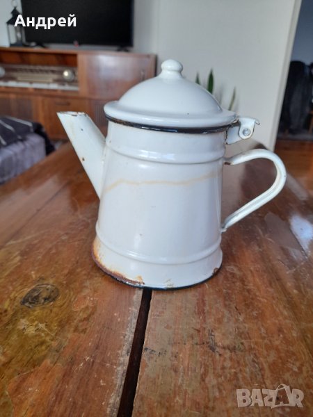 Стар емайлиран чайник #58, снимка 1