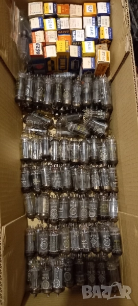 Радио лампи EZ80 - EZ81, снимка 1