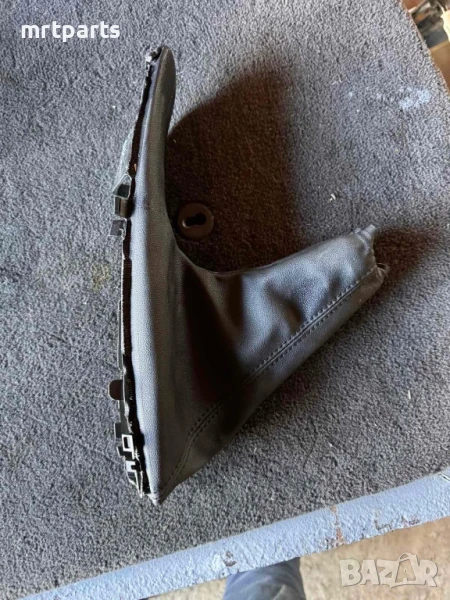 Маншон за ръчна спирачка за BMW E87, снимка 1