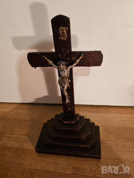 Голям старинен православен настолен кръст, настолно разпятие Исус Христос за параклис  за църва , снимка 1