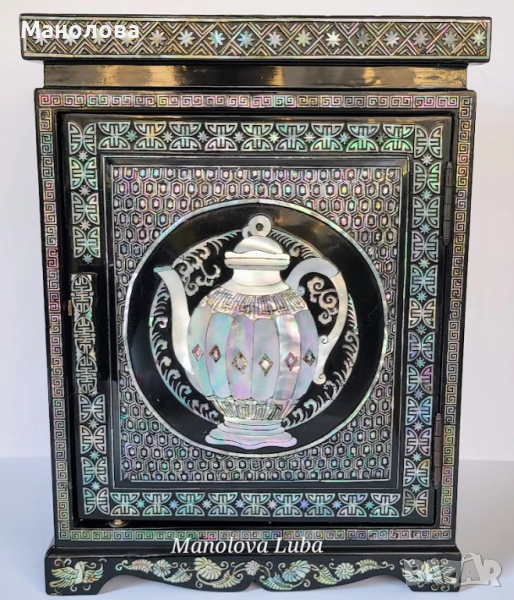 Корейска кутия за бижута инкрустирана със седеф., снимка 1