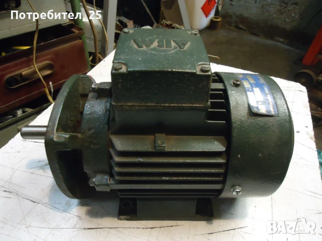 Трифазен ел.мотор 0,37KW - 1370 об/м., снимка 10 - Електродвигатели - 51256297