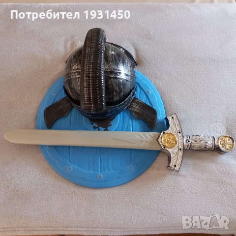 шлем щит и меч