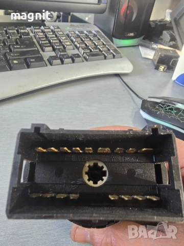 1C0941531 Ключ фарове за VW Golf 4 Passat Sharan Lupo Bora, снимка 3 - Части - 52927578