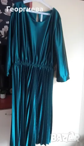 Дамска рокля