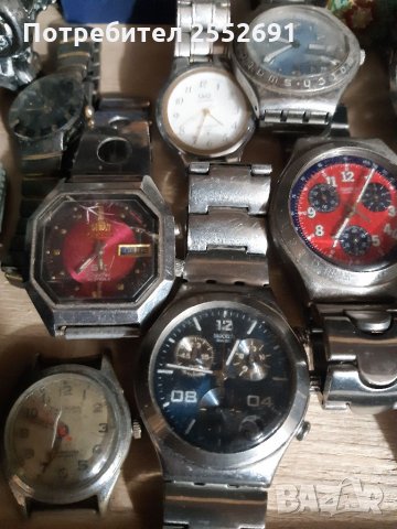 Часовници, снимка 13 - Антикварни и старинни предмети - 28611747