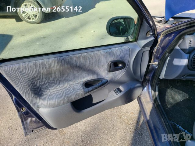 Рено MEGAN, снимка 7 - Автомобили и джипове - 35650474