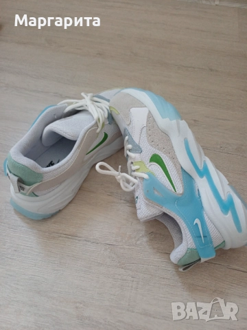 Дамски маратонки Nike, снимка 5 - Маратонки - 51741678