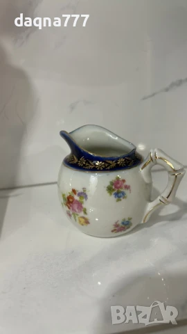 Винтидж порцеланова чаша за сметана/ мляко Nippon Japan, ръчно рисув цветя, кобалтово синьо и златно, снимка 3 - Антикварни и старинни предмети - 50739403