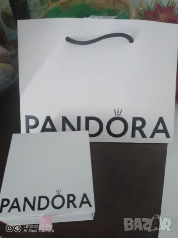 колие на Pandora , снимка 3 - Колиета, медальони, синджири - 50756971