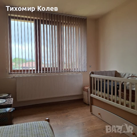 Продавам масивна двуетажна къща, снимка 10 - Къщи - 50554087