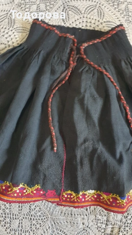 Автентична кърлянка от Хърцойска носия, снимка 2 - Антикварни и старинни предмети - 53400741