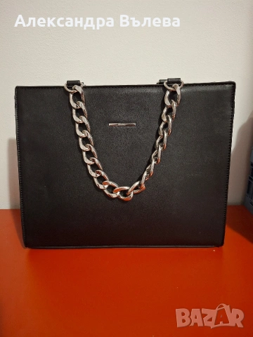 Голяма черна чанта, снимка 3 - Чанти - 53133792