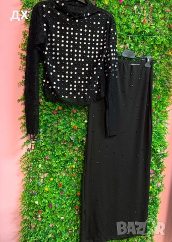 Жесток комплект пола и блуза с камъни