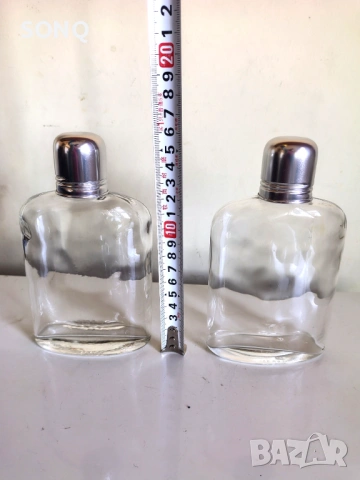 Английски Кожен Калъф Със Бутилки-Пътен Бар, снимка 5 - Антикварни и старинни предмети - 53556038