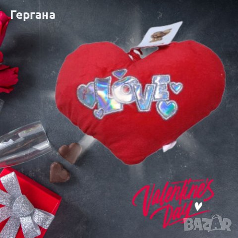 Подаръчна плюшена музикална възглавничка Сърце с бляскав надпис LOVE, снимка 5 - Подаръци за жени - 43848125